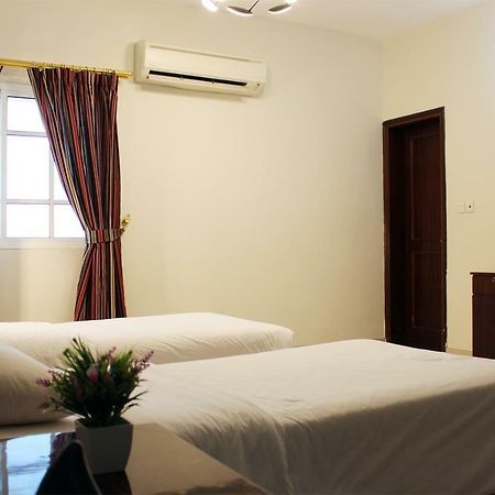 Sahara Hotel Apartments Muscat Exterior photo